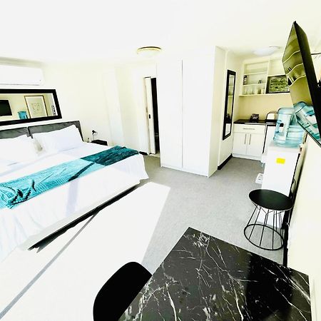 Hotel Vibes Cape Town Plattekloof Экстерьер фото